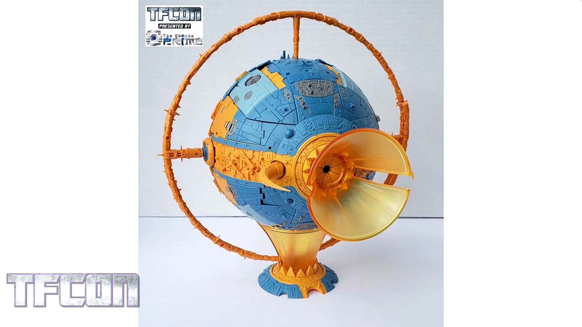 Full Reveal of 01-Studio CELL Unofficial Unicron - With a HEAD!